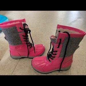 Ugg girl boots size 1